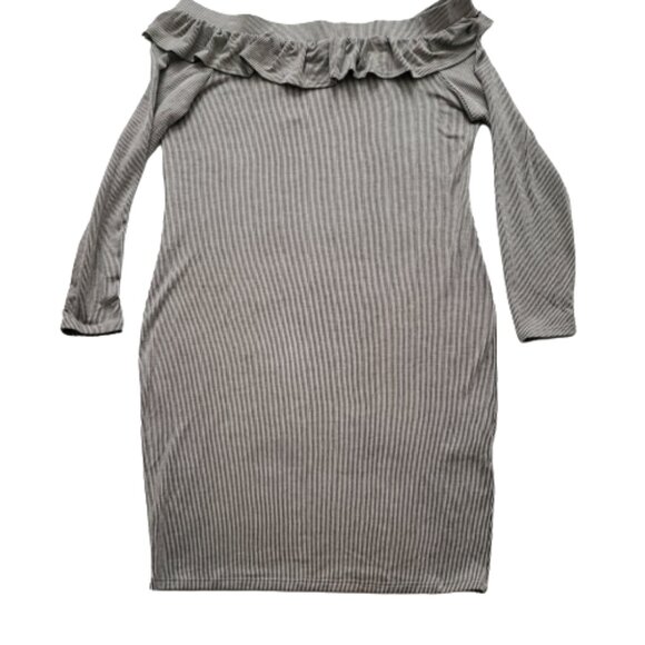 Pink Blush Pinstriped Off Shoulder Ruffle Accent Maternity Dress Charcoal XL NWT - Picture 4 of 15